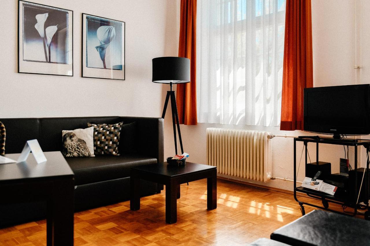 Abc Hotel Κωνσταντία Εξωτερικό φωτογραφία
