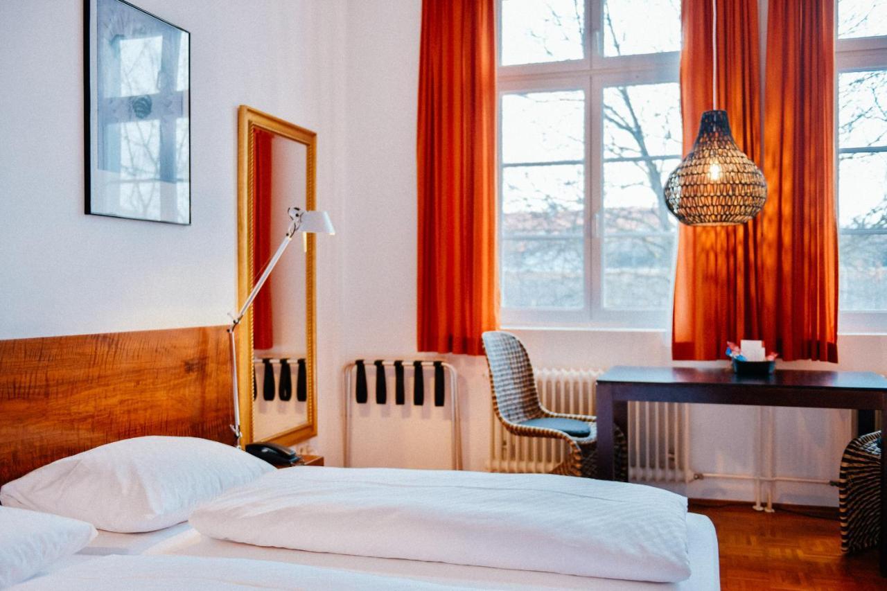 Abc Hotel Κωνσταντία Εξωτερικό φωτογραφία