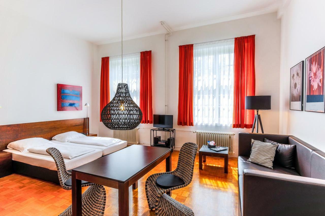 Abc Hotel Κωνσταντία Εξωτερικό φωτογραφία
